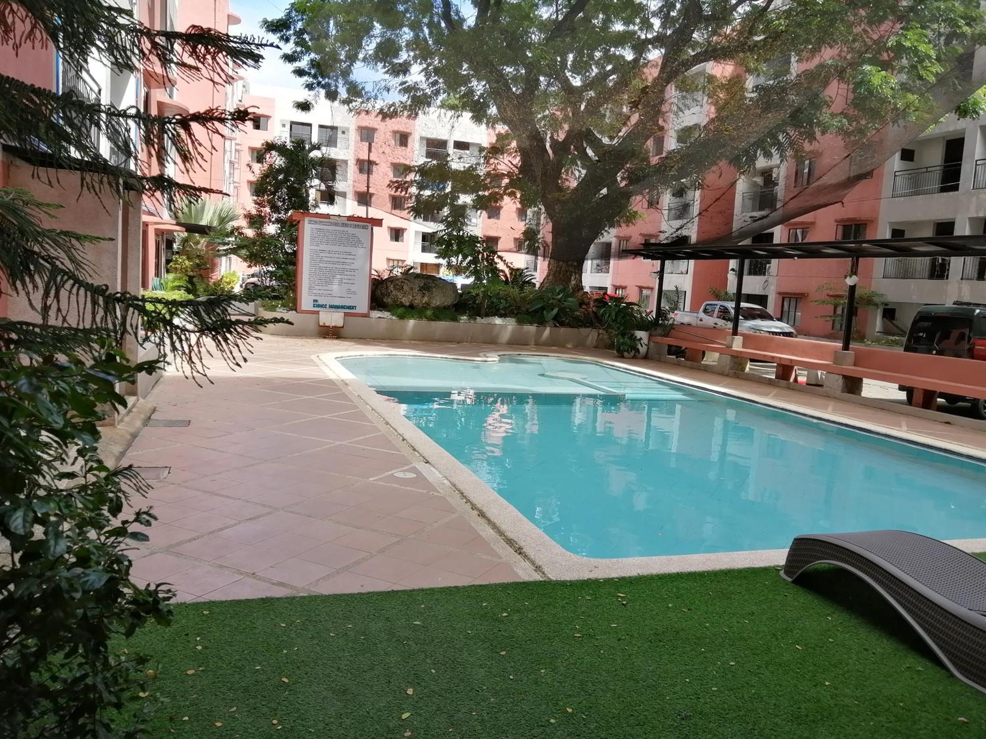 Condo Azur Suites B207 Near Airport, Netflix, Stylish, Cozy With Swimming Pool 막탄 외부 사진
